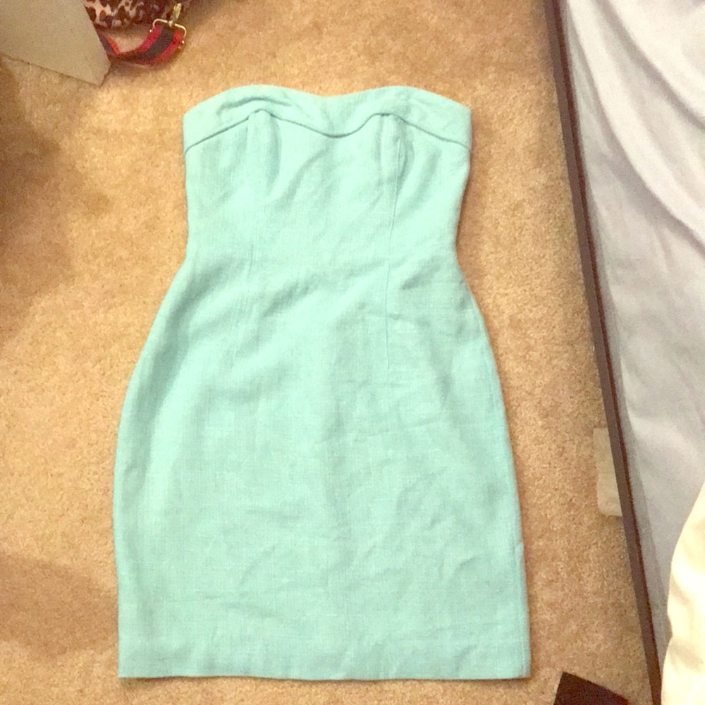 Adorable Lily Pulitzer dress
